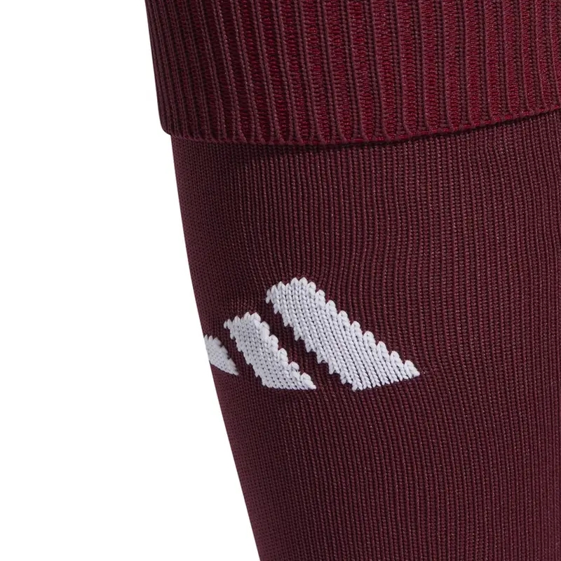 Adidas IB7820 jalkapallosäärystimet, viininpunainen väri